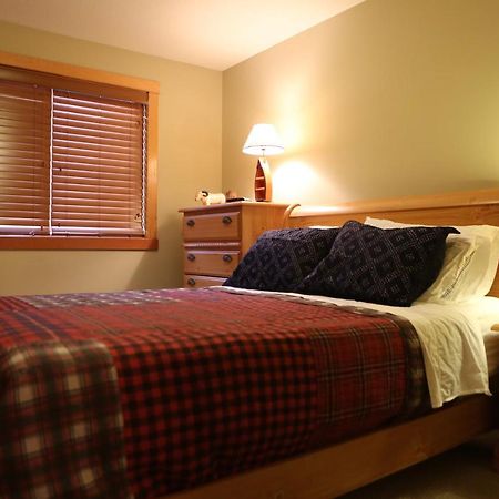 Apartment 405 Bear Creek Crossing Canmore Eksteriør bilde