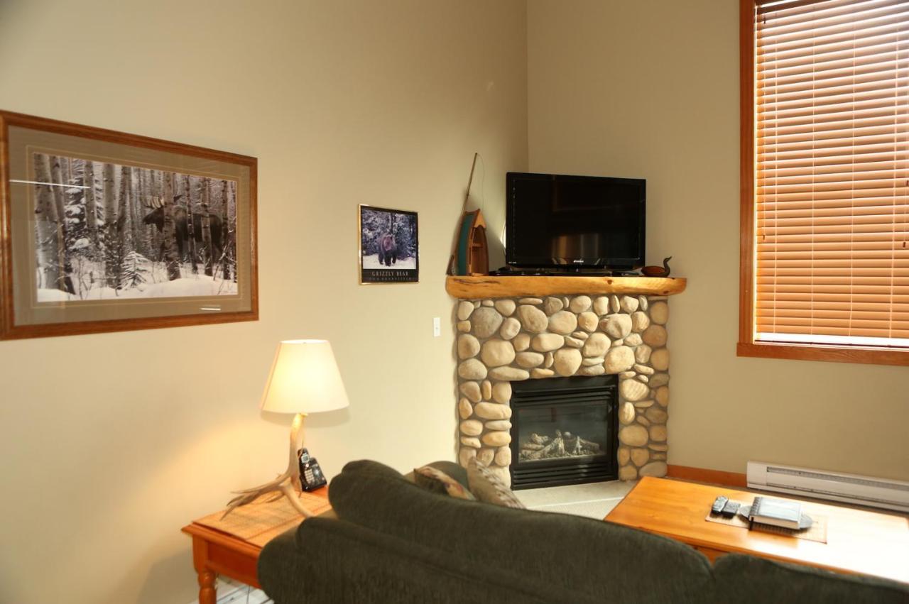 Apartment 405 Bear Creek Crossing Canmore Eksteriør bilde